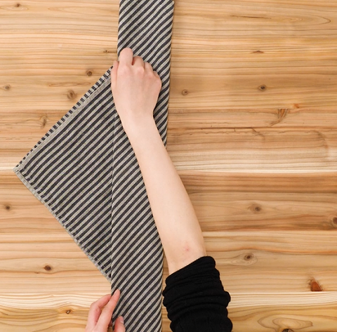 Як скласти серветки на стіл